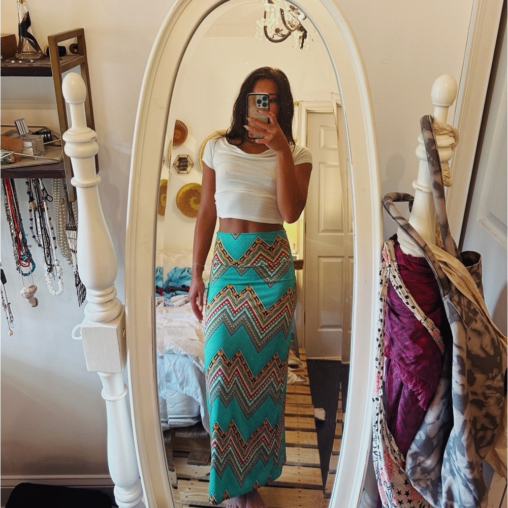 maxi skirt